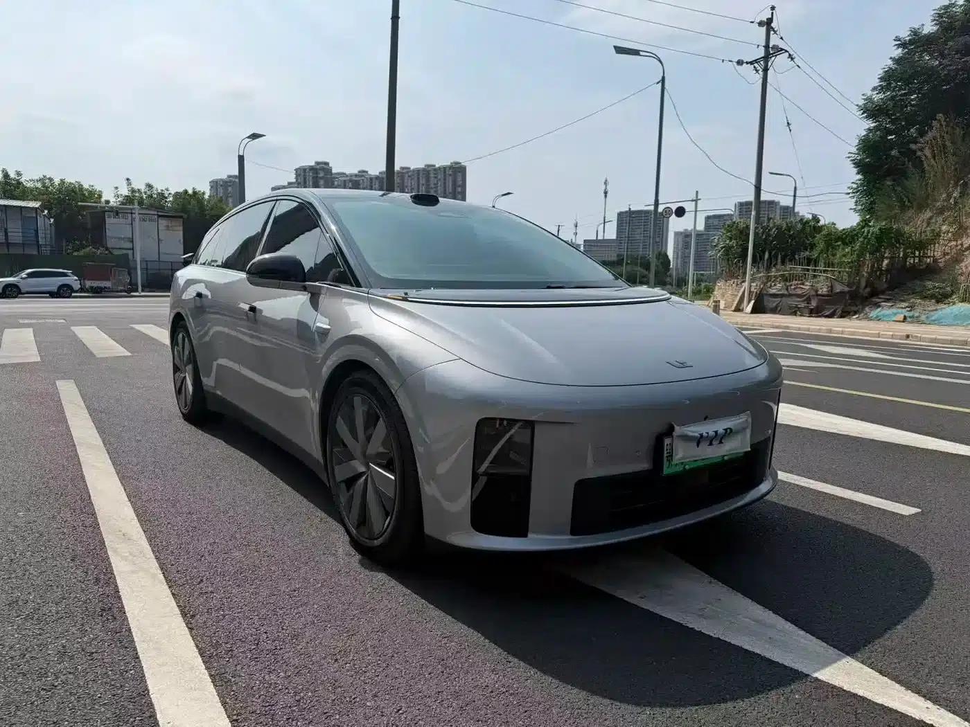 Li Auto i6 2025 AWD Standard Edition — миниатюра 3