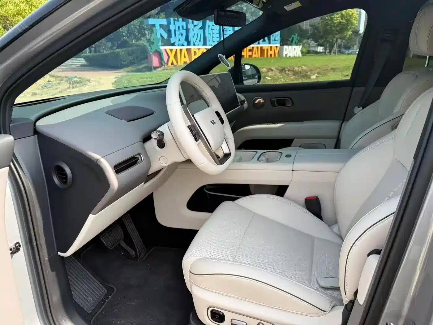 Li Auto i6 2025 AWD Standard Edition — миниатюра 4