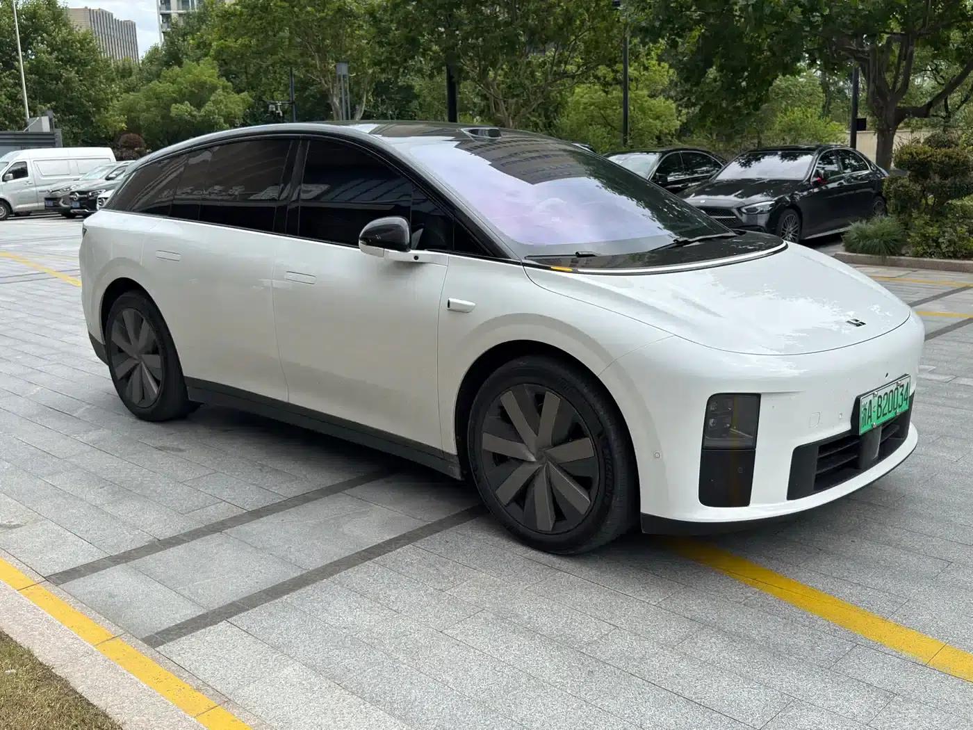 Li Auto i6 2025 AWD Standard Edition — миниатюра 3