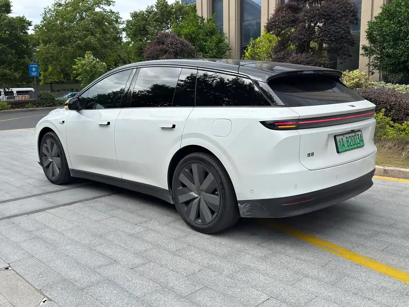 Li Auto i6 2025 AWD Standard Edition — миниатюра 8
