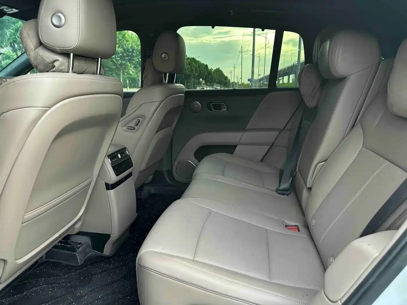Li Auto i6 2025 Two-Wheel Drive Standard Edition — миниатюра 5