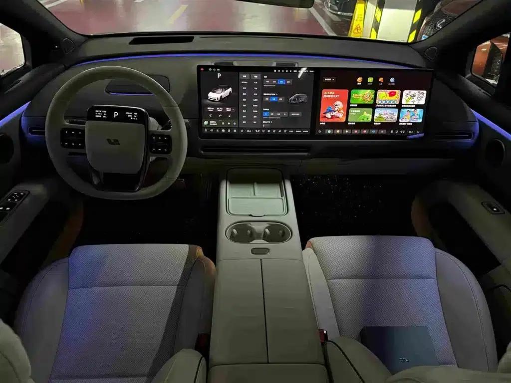 Li Auto i6 2025 Two-Wheel Drive Standard Edition — миниатюра 5