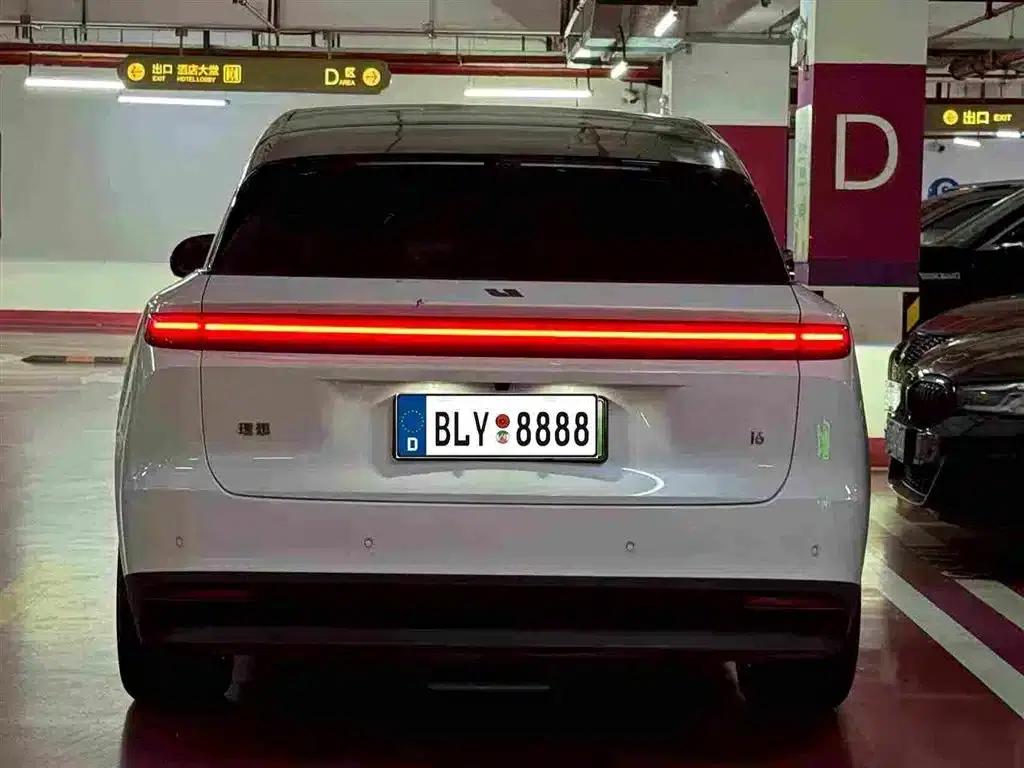 Li Auto i6 2025 Two-Wheel Drive Standard Edition — миниатюра 8