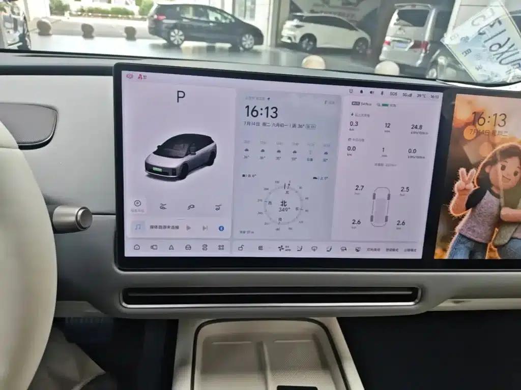 Li Auto i6 2025 Two-Wheel Drive Standard Edition — миниатюра 13
