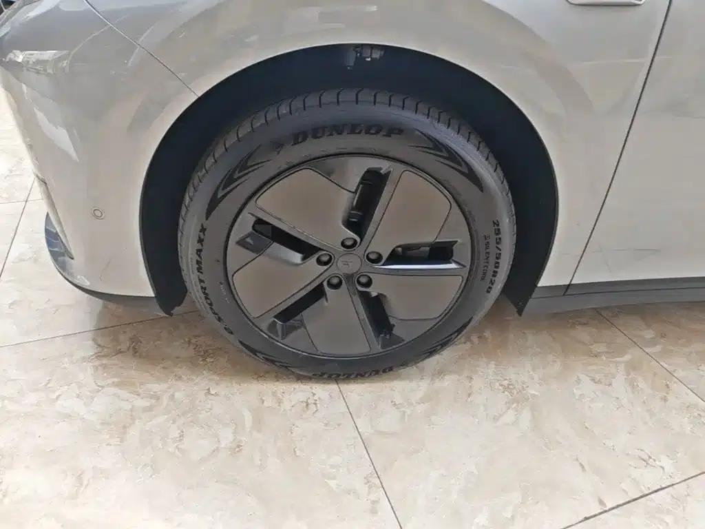 Li Auto i6 2025 Two-Wheel Drive Standard Edition — миниатюра 23