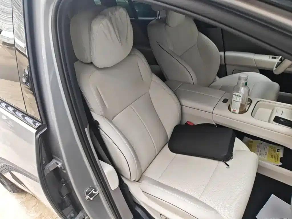 Li Auto i6 2025 Two-Wheel Drive Standard Edition — миниатюра 25