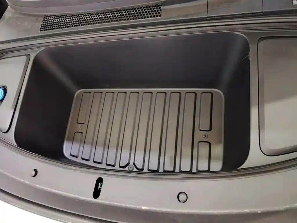 Li Auto i6 2025 Two-Wheel Drive Standard Edition — миниатюра 20