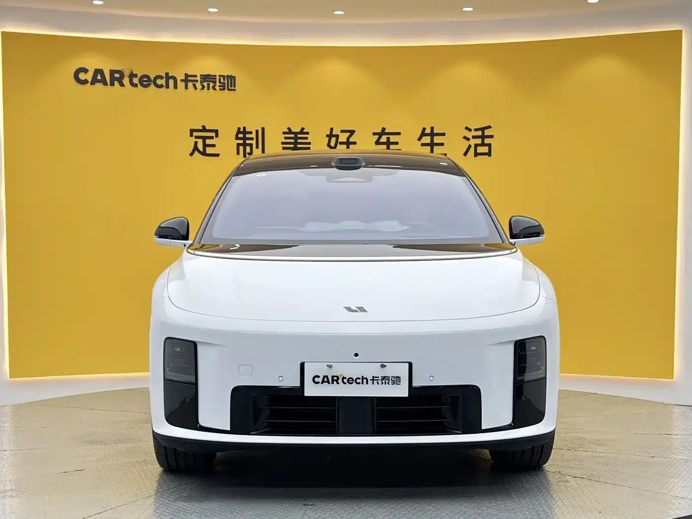 Li Auto i8 2025 Standard Edition — миниатюра 2
