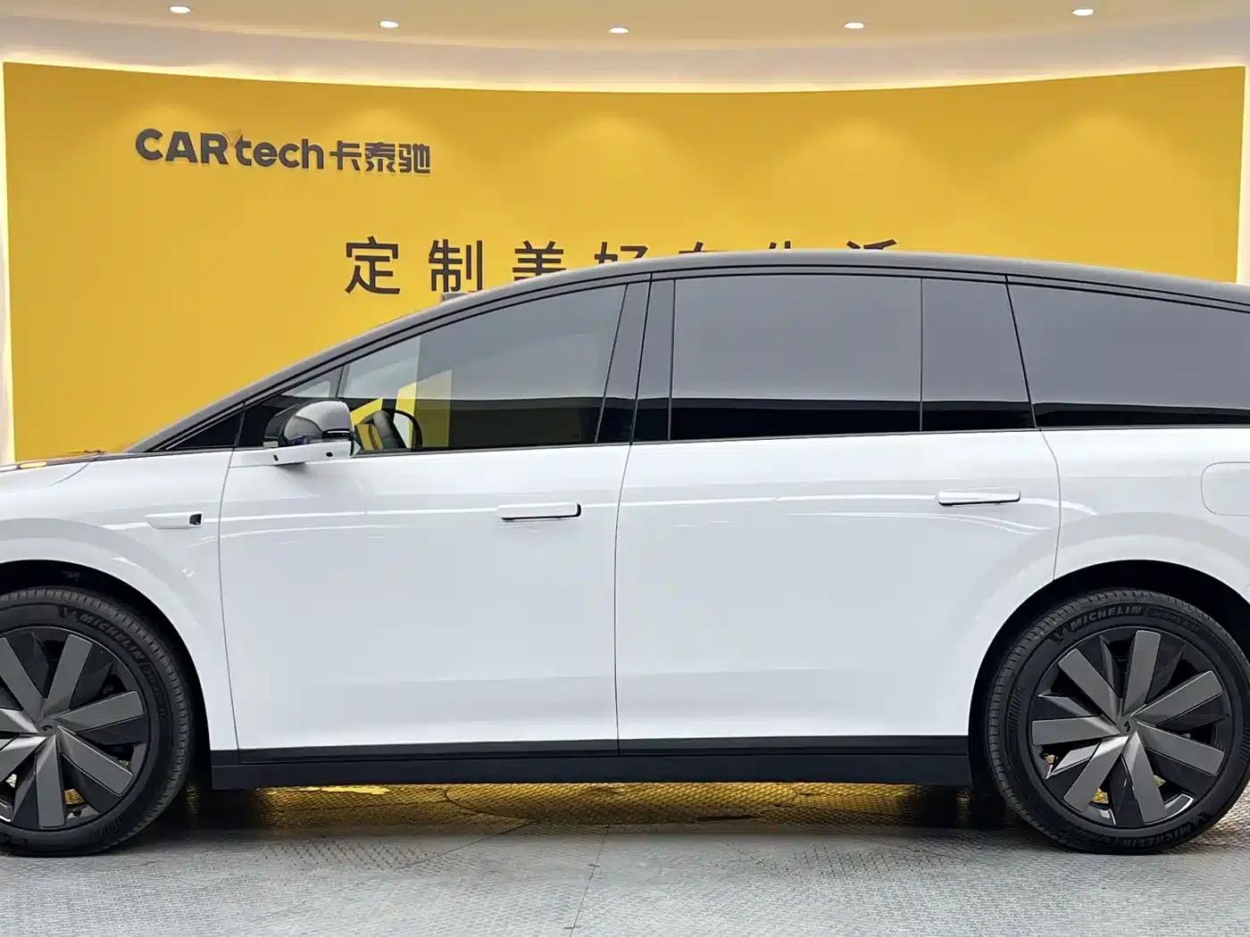 Li Auto i8 2025 Standard Edition — миниатюра 39