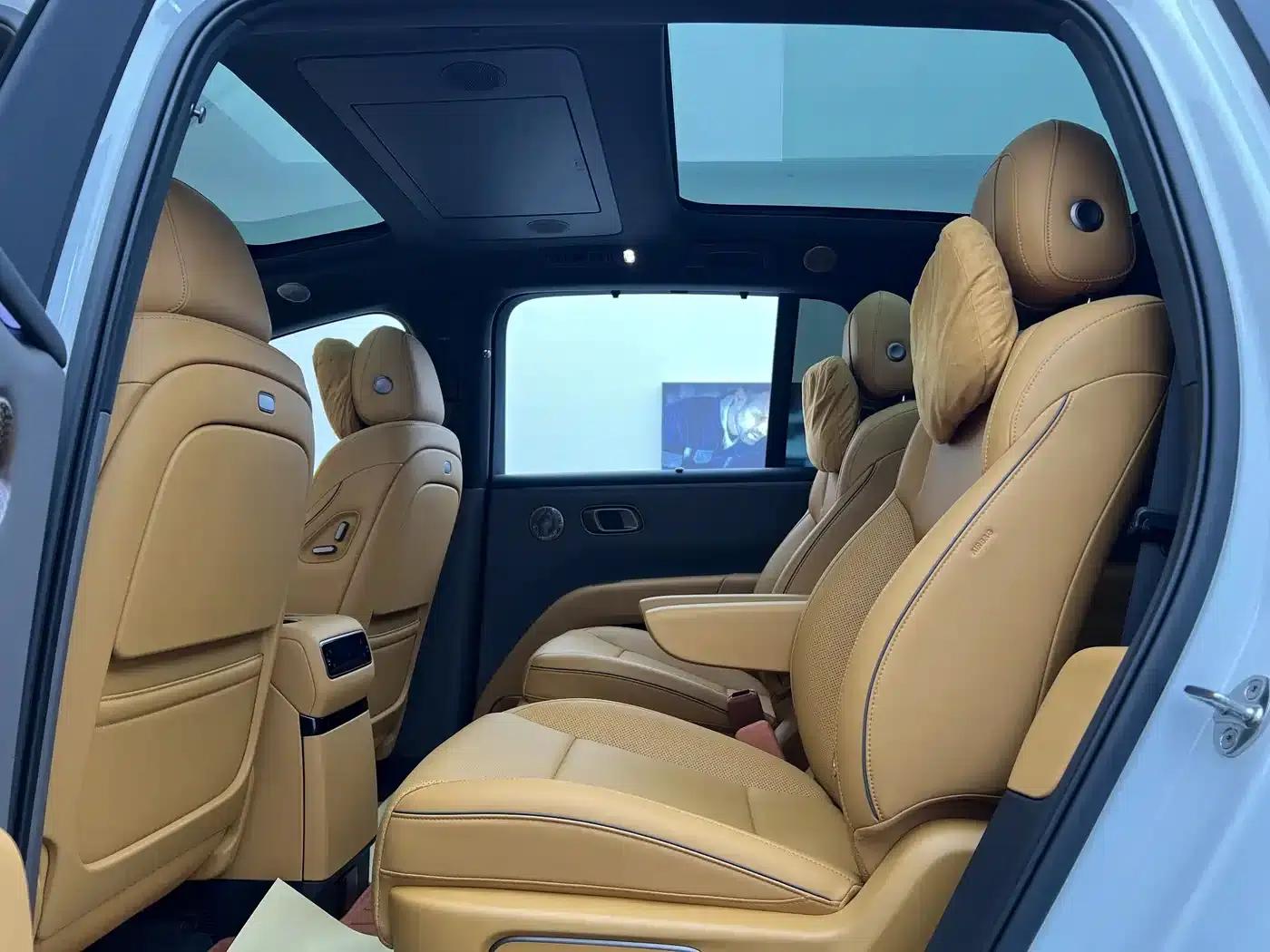 Li Auto i8 2025 Standard Edition — миниатюра 9