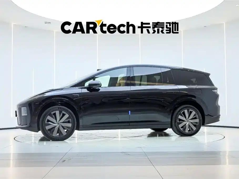 Li Auto i8 2025 Standard Edition — миниатюра 4
