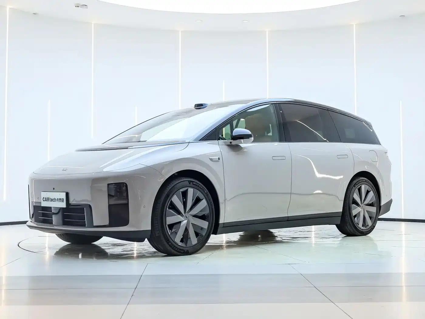 Li Auto i8 2025 Standard Edition — миниатюра 7