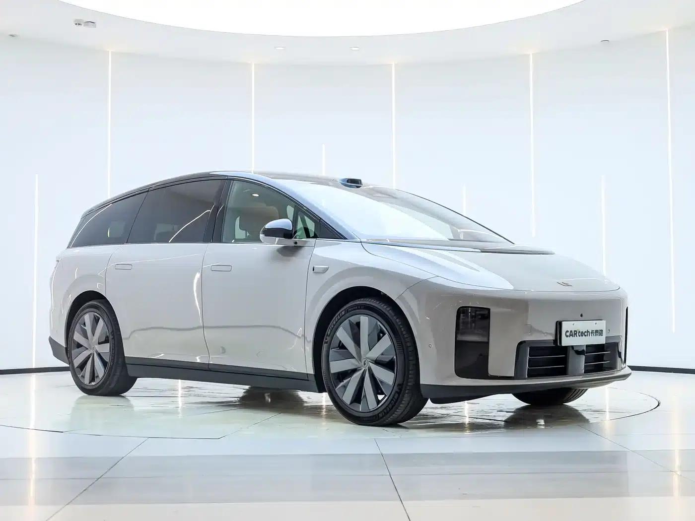 Li Auto i8 2025 Standard Edition — миниатюра 8