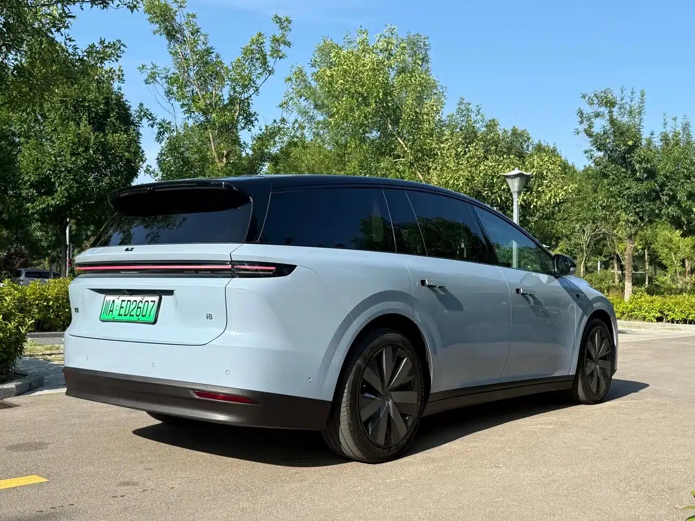 Li Auto i8 2025 Standard Edition — миниатюра 5