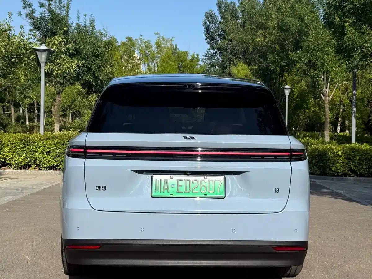 Li Auto i8 2025 Standard Edition — миниатюра 6