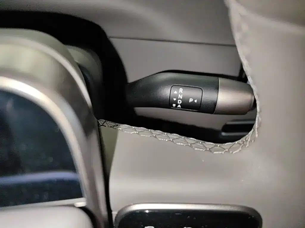 Li Auto i8 2025 Standard Edition — миниатюра 14