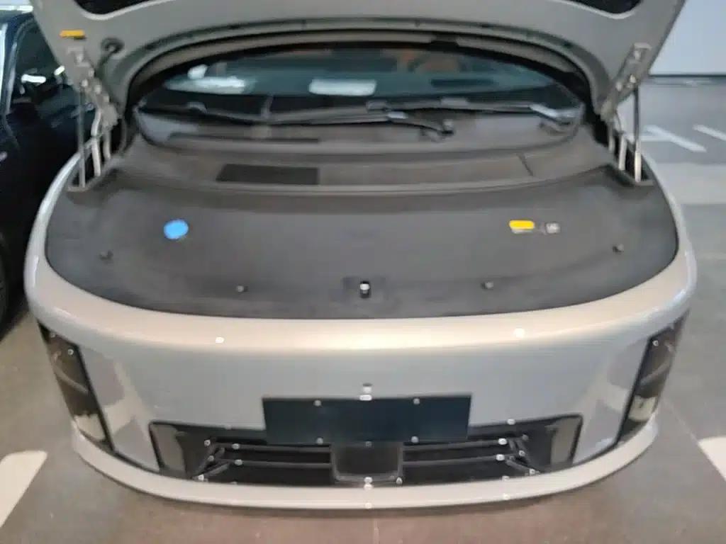 Li Auto i8 2025 Standard Edition — миниатюра 20