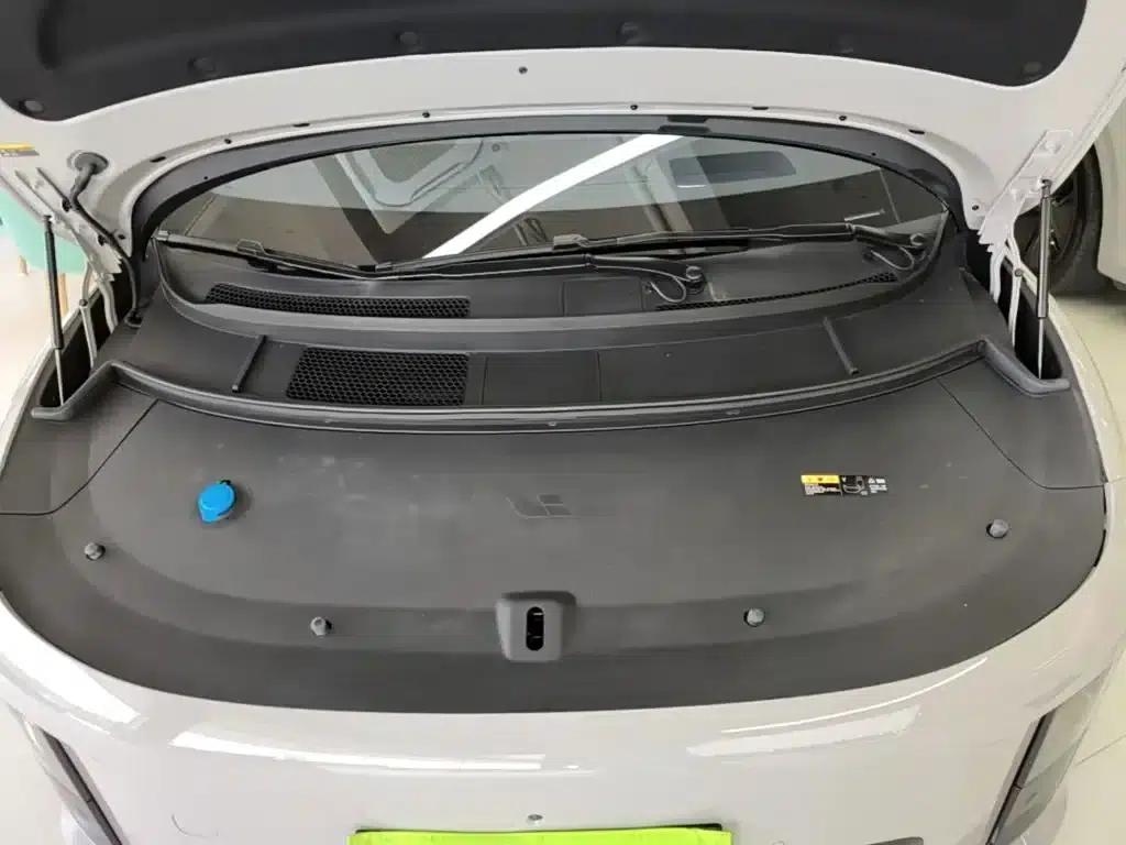 Li Auto i8 2025 Standard Edition — миниатюра 20