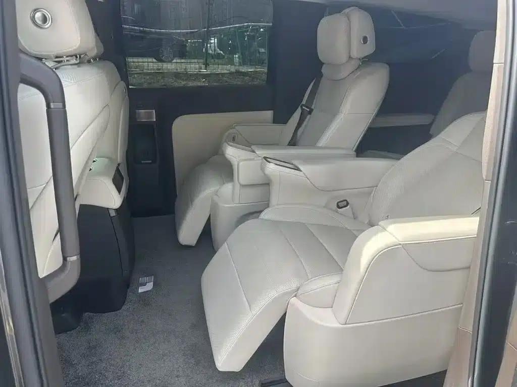 Li Auto MEGA 2024 Ultra — миниатюра 7
