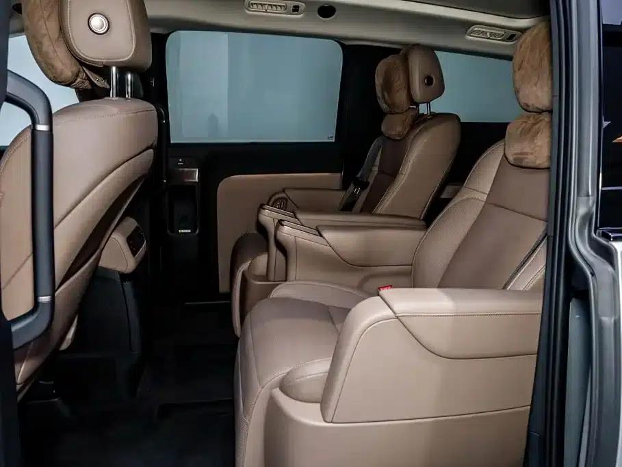 Li Auto MEGA 2025 Ultra Smart Renewal Edition — миниатюра 10