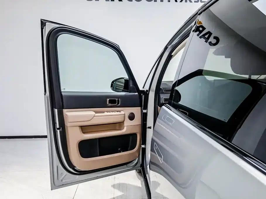 Li Auto MEGA 2025 Ultra Smart Renewal Edition — миниатюра 8