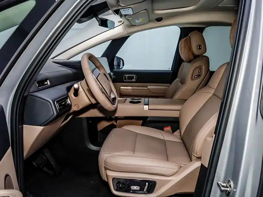 Li Auto MEGA 2025 Ultra Smart Renewal Edition — миниатюра 9