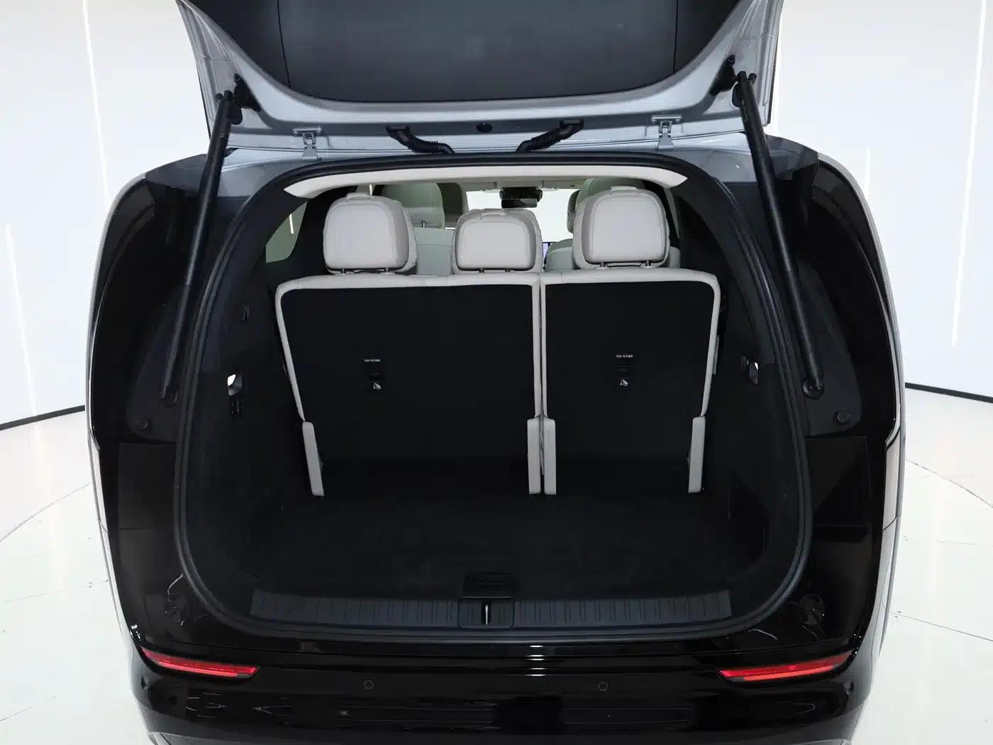 Li Auto MEGA 2025 Home Edition — миниатюра 12