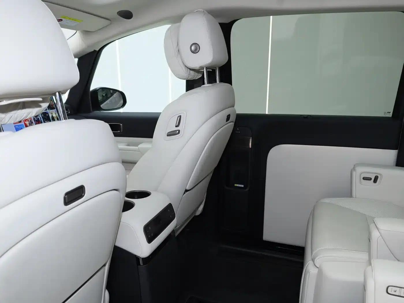 Li Auto MEGA 2025 Home Edition — миниатюра 21
