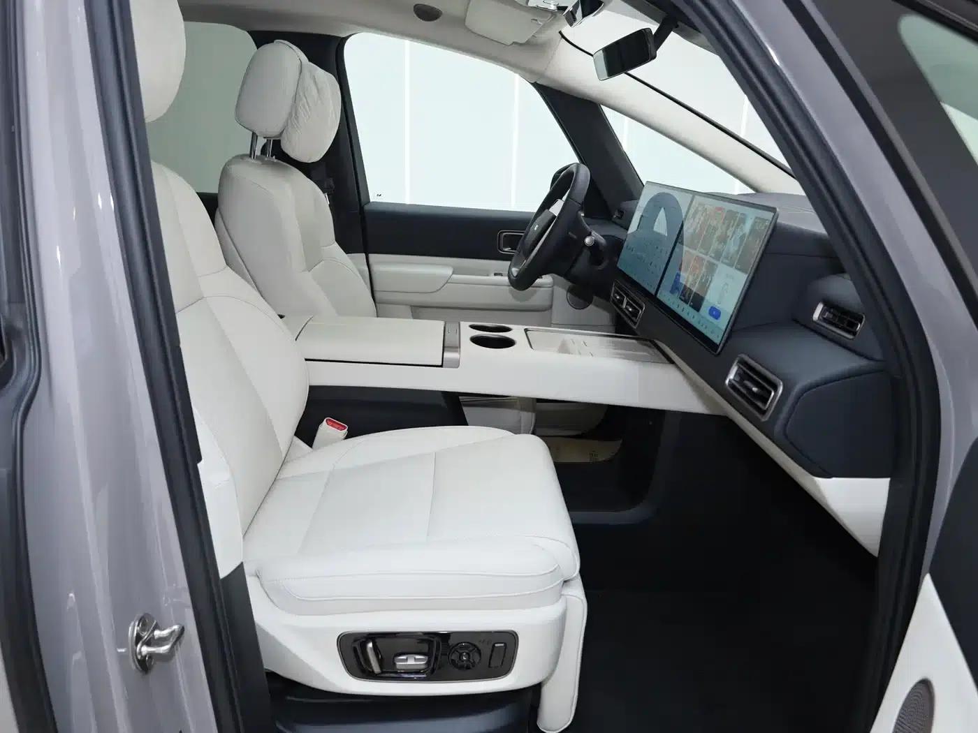 Li Auto MEGA 2025 Home Edition — миниатюра 27