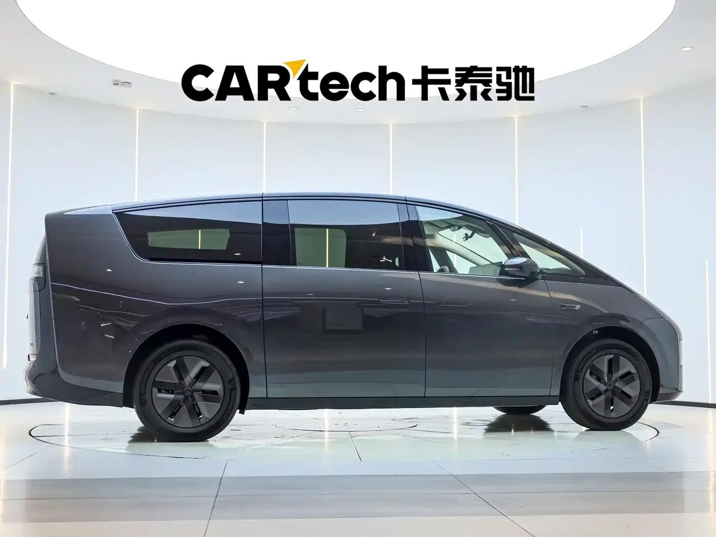 Li Auto MEGA 2025 Ultra Smart Renewal Edition — миниатюра 29