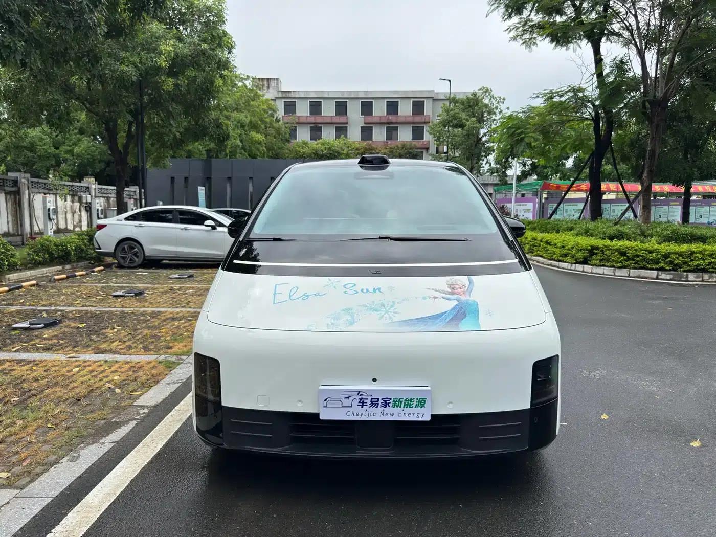 Li Auto MEGA 2024 Ultra — миниатюра 2
