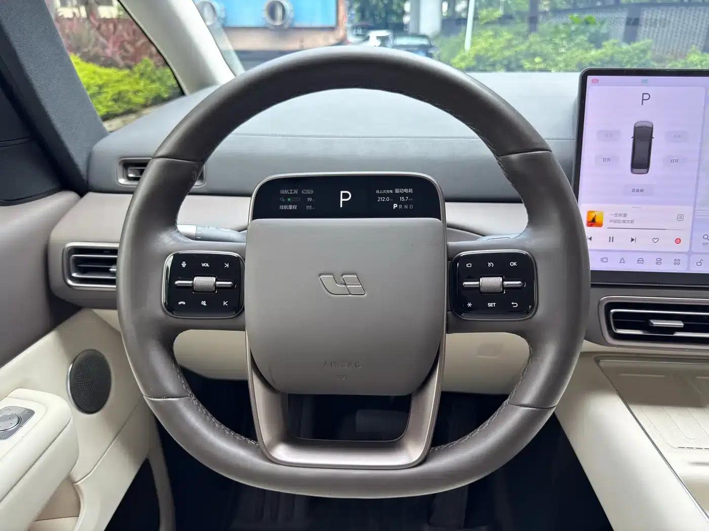 Li Auto MEGA 2024 Ultra — миниатюра 28