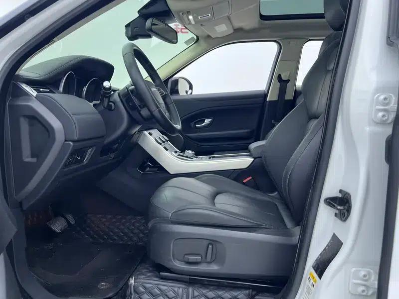Range Rover Evoque 2016 2.0T Pure Luxury Edition — миниатюра 13