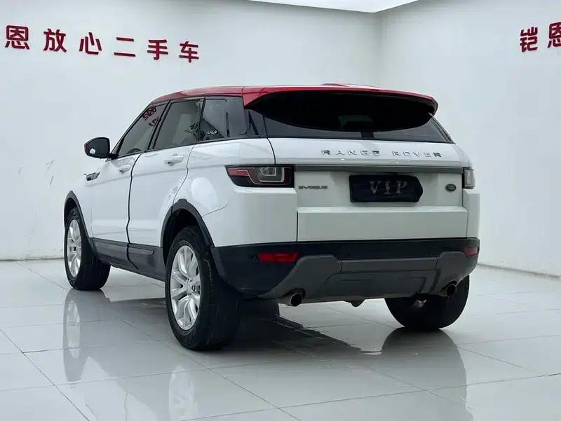 Range Rover Evoque 2016 2.0T Pure Luxury Edition — миниатюра 4