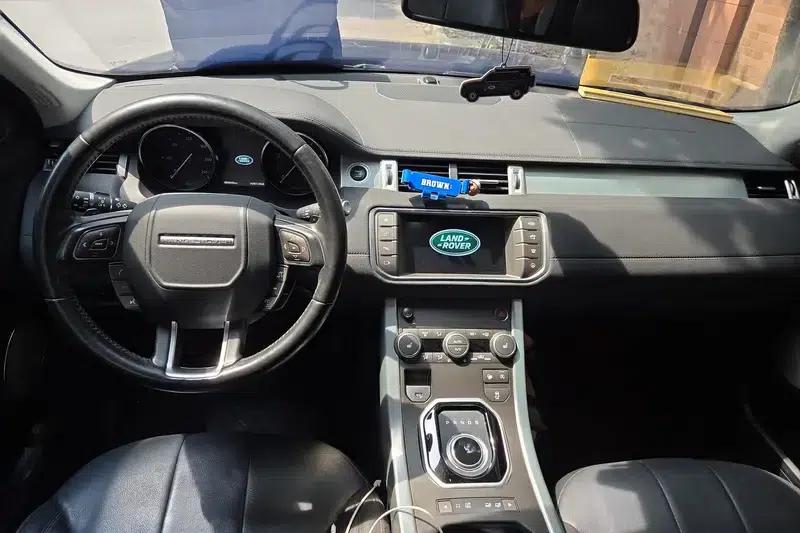 Range Rover Evoque 2017 2.0T SE Smart Edition — миниатюра 12
