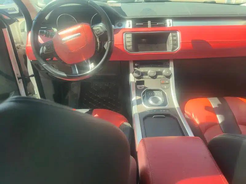 Range Rover Evoque 2015 2.0T 5-Door Fashion Edition — миниатюра 7