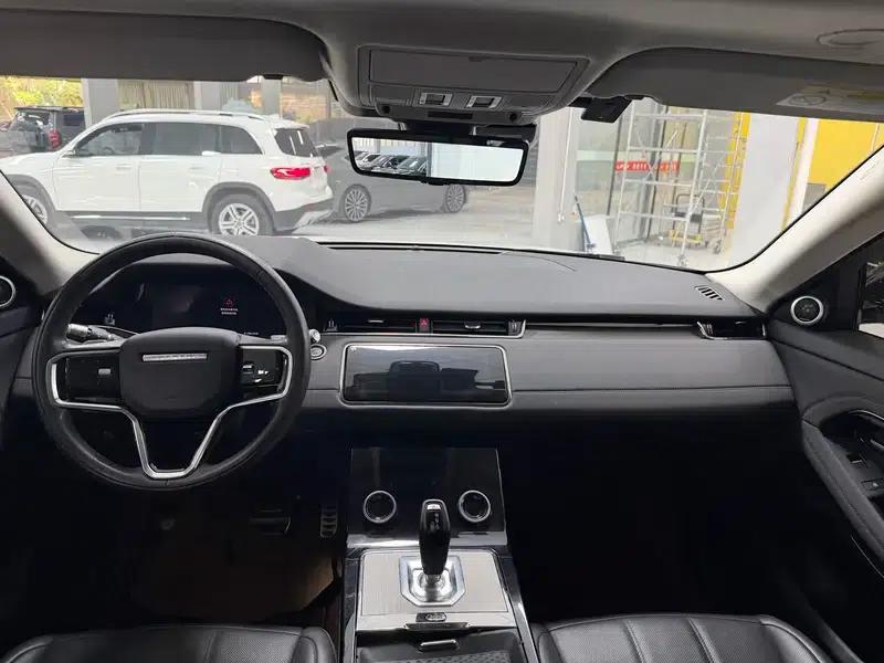 Range Rover Evoque 2021 Model: Evoque L 249PS R-Dynamic SE Luxury Edition — миниатюра 7