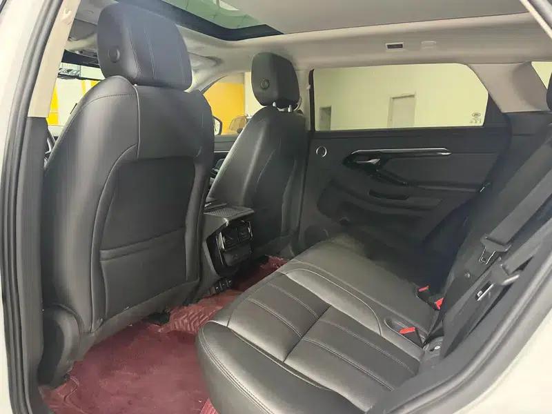 Range Rover Evoque 2021 Model: Evoque L 249PS R-Dynamic SE Luxury Edition — миниатюра 9