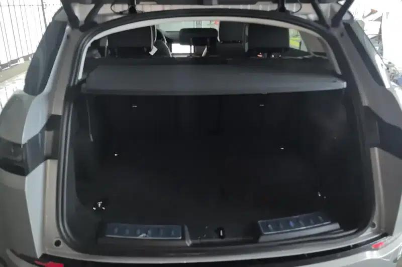 Range Rover Evoque 2022 Model, Evoque L 249PS R-Dynamic Luxury Edition — миниатюра 17