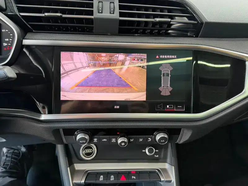 Audi Q3 2022 35 TFSI Progressive Dynamic — миниатюра 8