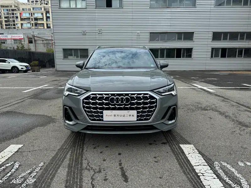 Audi Q3 2024 35 TFSI Fashion Dynamic Edition — миниатюра 2
