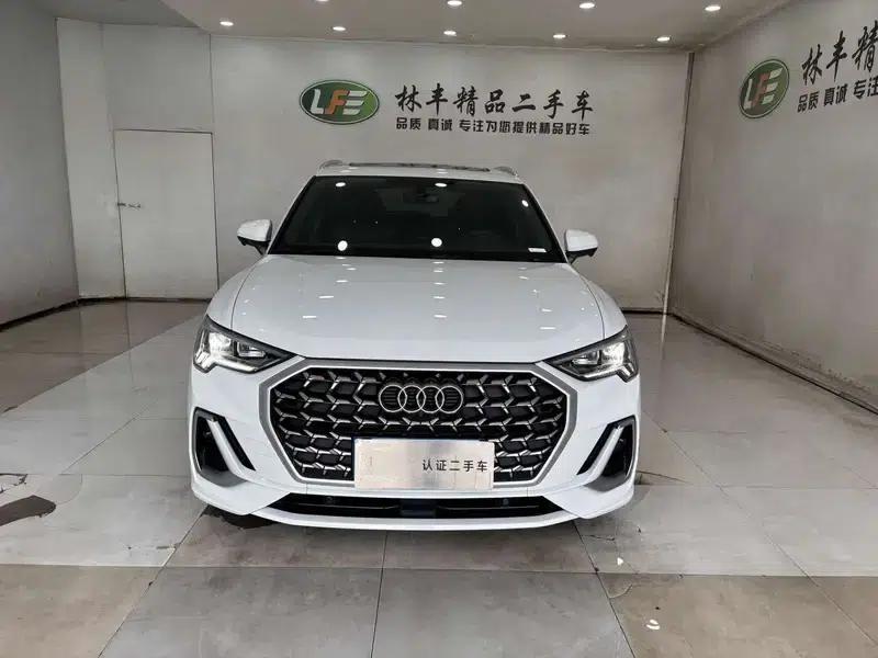 Audi Q3 2025 quattro 45th Anniversary Edition 40 TFSI Fashion Dynamic — миниатюра 2