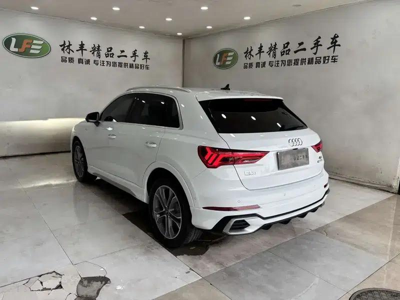 Audi Q3 2025 quattro 45th Anniversary Edition 40 TFSI Fashion Dynamic — миниатюра 5