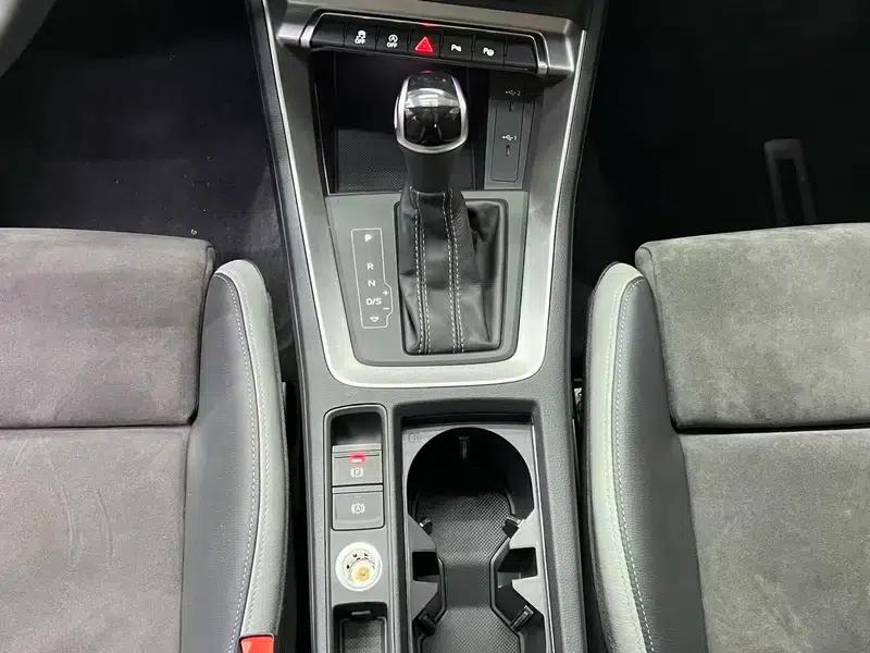 Audi Q3 2022 35 TFSI Fashion Dynamic Edition — миниатюра 18
