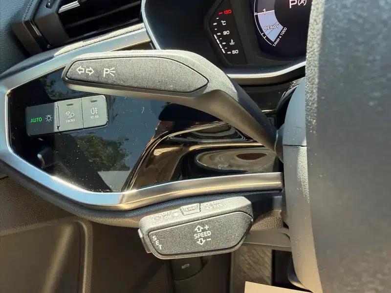 Audi Q3 2022 35 TFSI Progressive Dynamic — миниатюра 23