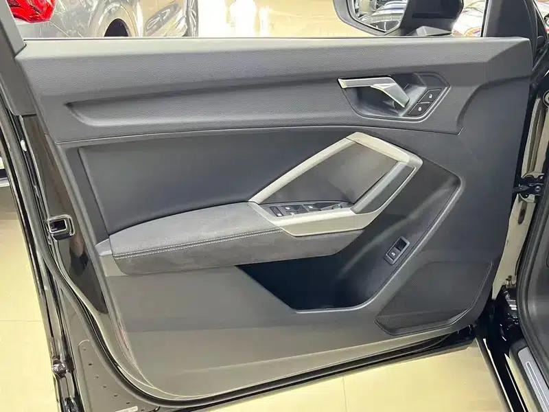 Audi Q3 2022 35 TFSI Fashion Dynamic Edition — миниатюра 12