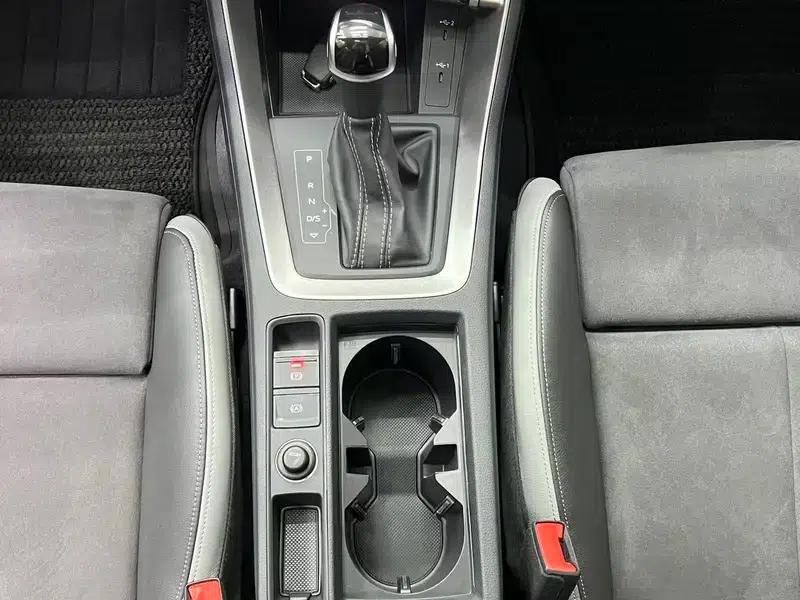 Audi Q3 2022 35 TFSI Fashion Dynamic Edition — миниатюра 18