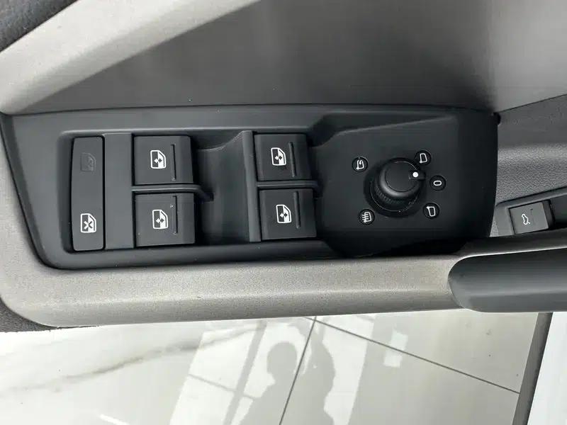 Audi Q3 2022 35 TFSI Fashion Dynamic Edition — миниатюра 18