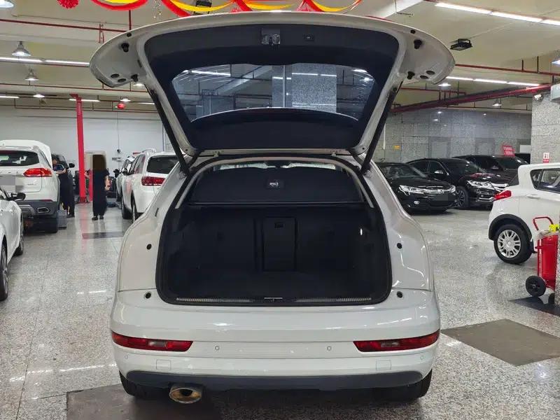 Audi Q3 2017 35 TFSI Fashion Edition — миниатюра 16