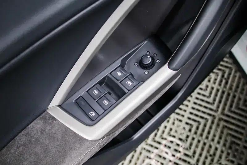 Audi Q3 2022 35 TFSI Fashion Dynamic Edition — миниатюра 21